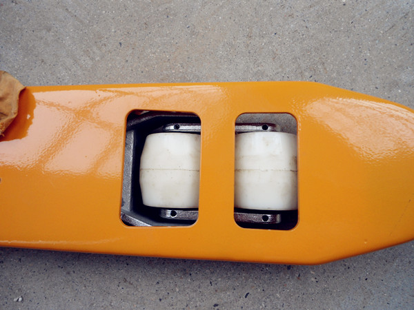 手動(dòng)地牛叉車廠家產(chǎn)品批發(fā)--河北東圣吊索具制造有限公司-石材夾具_(dá)小型攪拌機(jī)_手動(dòng)叉車_液壓堆高車 手動(dòng)地牛叉車廠家產(chǎn)品批發(fā)--河北東圣吊索具制造有限公司-石材夾具_(dá)小型攪拌機(jī)_手動(dòng)叉車_液壓堆高車